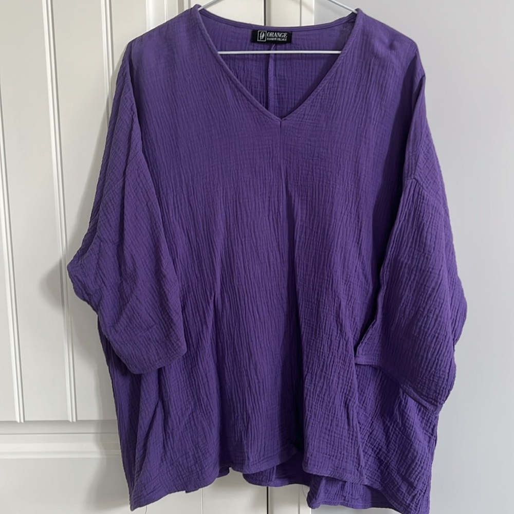 Orange Fashion Village shirt M-L